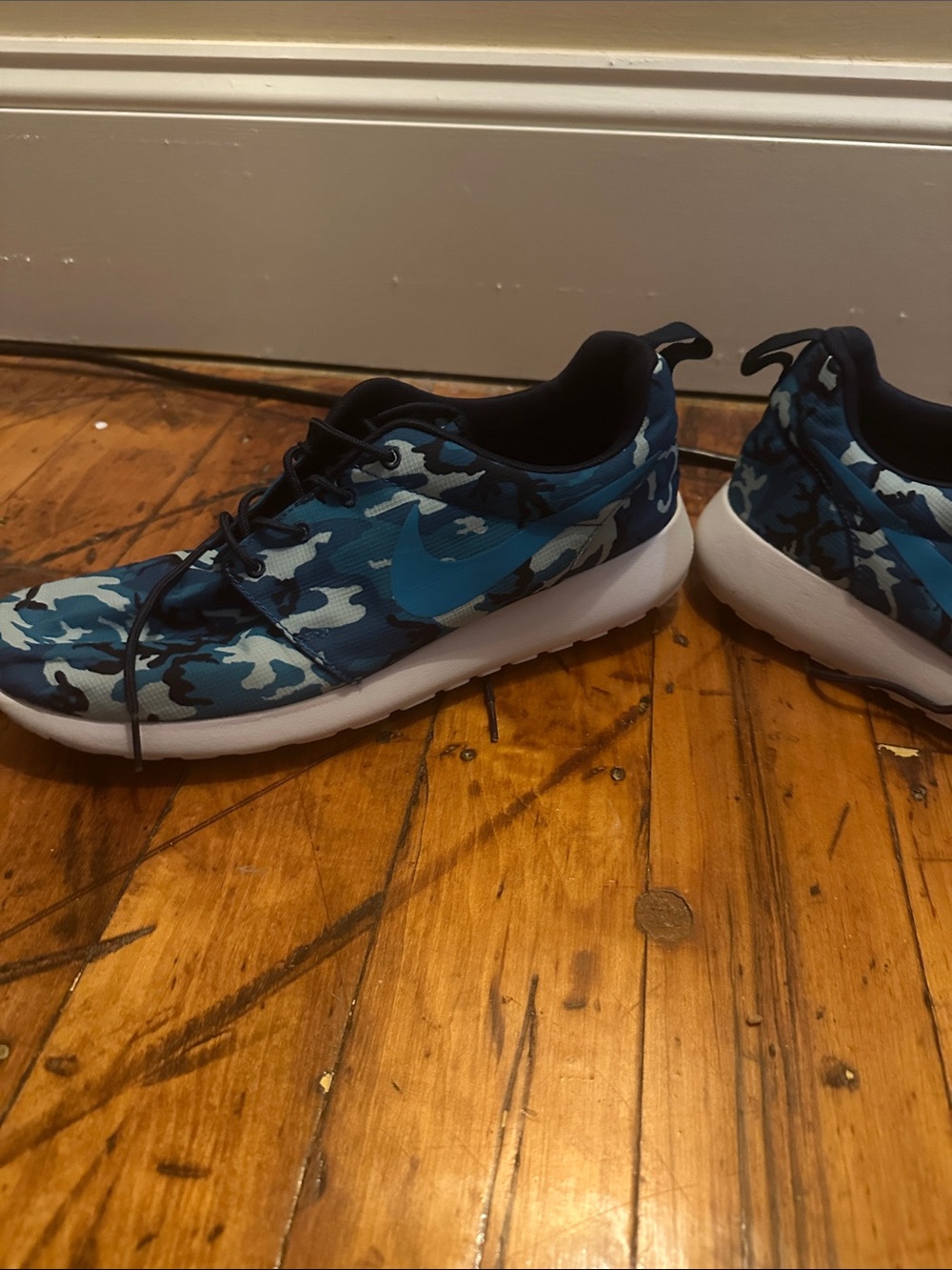 Nike Rosche blue camo sneakers